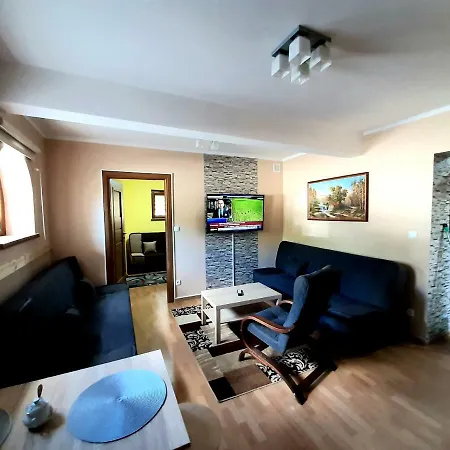 Elizabeth Apartment